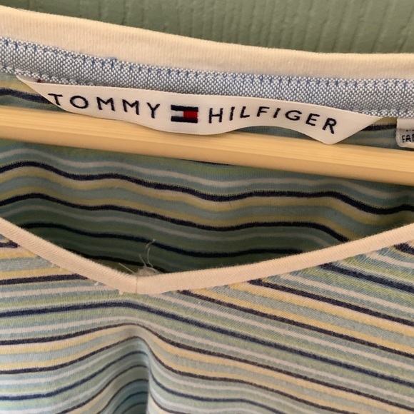 tommy hilfiger shirt - Picture 3 of 3
